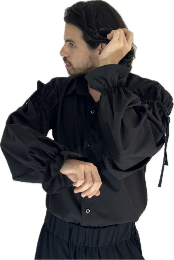 Camisa negra en seda